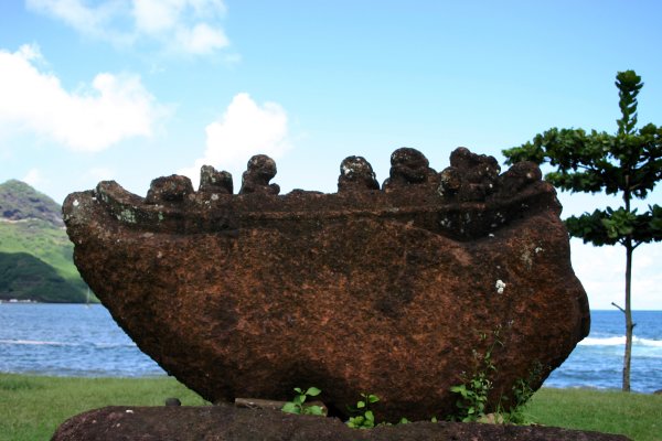 Canoe tiki