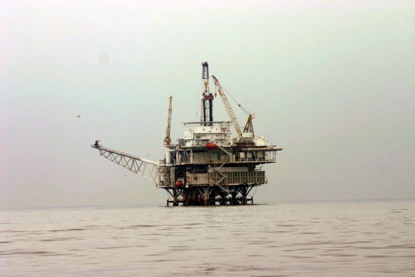 Giant in the ocean